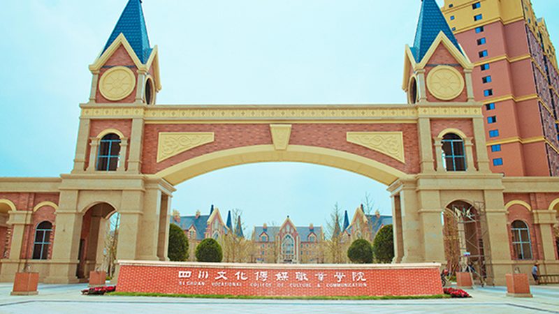 补光灯与常亮灯：一场被误解的照明博弈