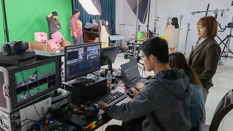 县城开文化传媒公司，加盟是捷径还是陷阱